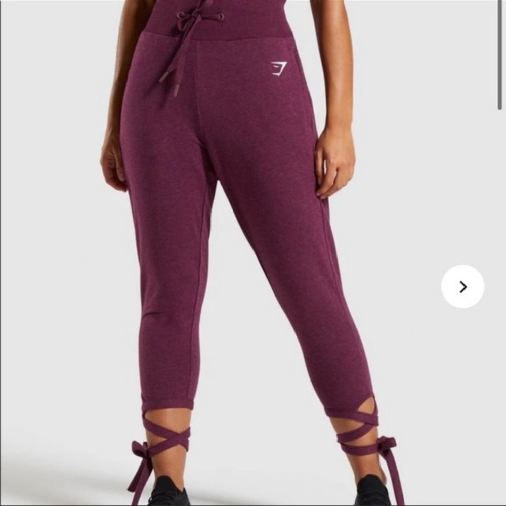 Gymshark Ark High Waisted Joggers Berry Red Size Small